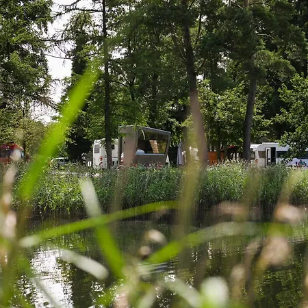 Holiday home Sleep Space 3 - Tiny Spot Friesland